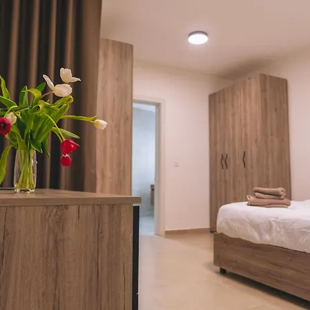 The Valley Collection - B3 Apartment