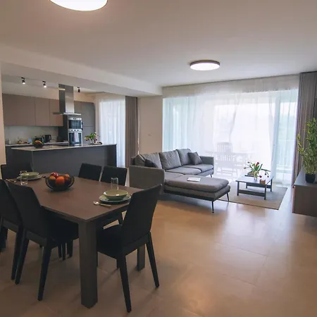 The Valley Collection - B3 *