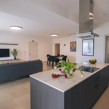 The Valley Collection - B3 Xaghra