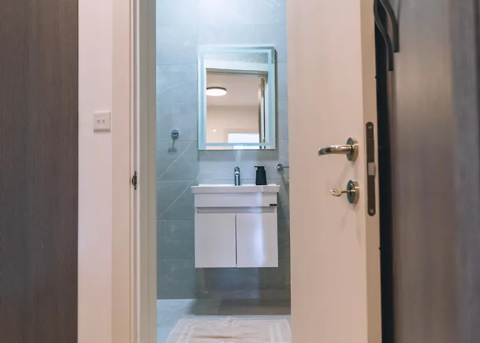 The Valley Collection - B3 Apartment